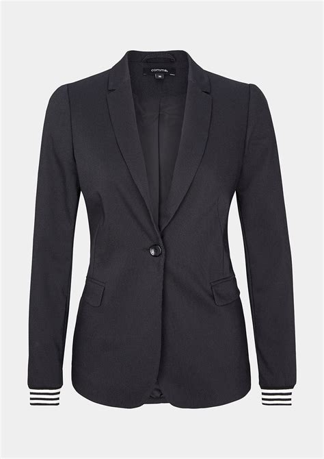 Blazer für Damen online entdecken .